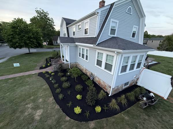 Finished curved foundation bed seen from above