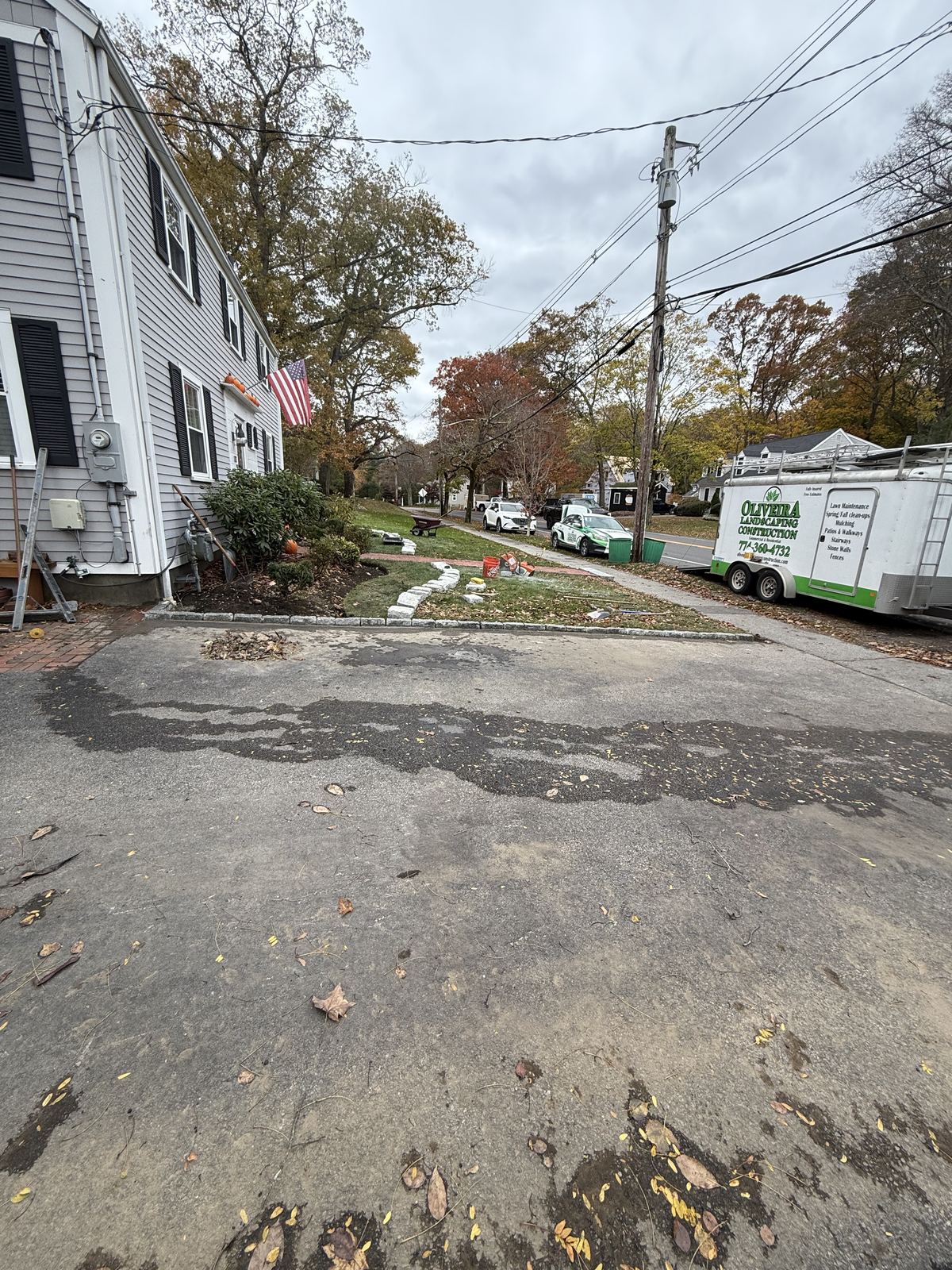 Driveway edge and beds before the granite edging